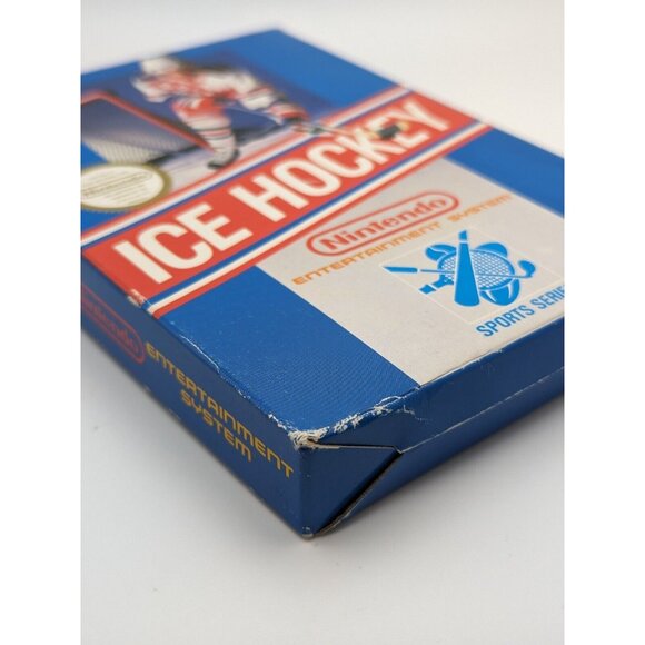Ice Hockey (Nintendo NES, 1988) CIB w/ Box, Game, Manual & Sleeve ~ Tested Works - Picture 5 of 12